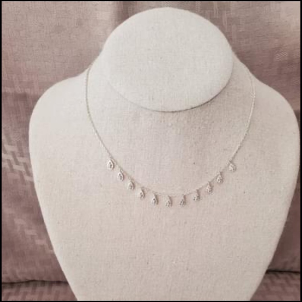 Willa Choker